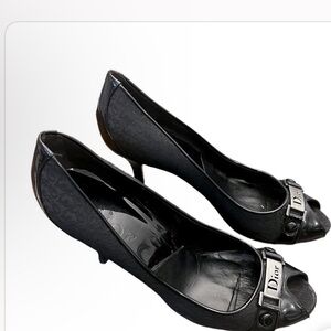 💯 Authentic Vintage Dior Black Peep Toe Heels